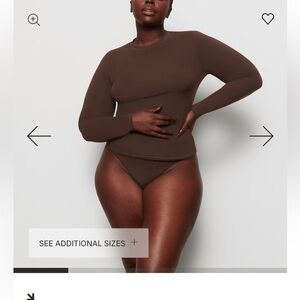 SKIMS Fits Everybody Long Sleeve